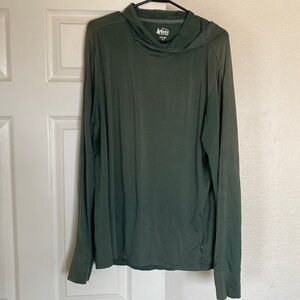 Men’s REI hooded sun shirt